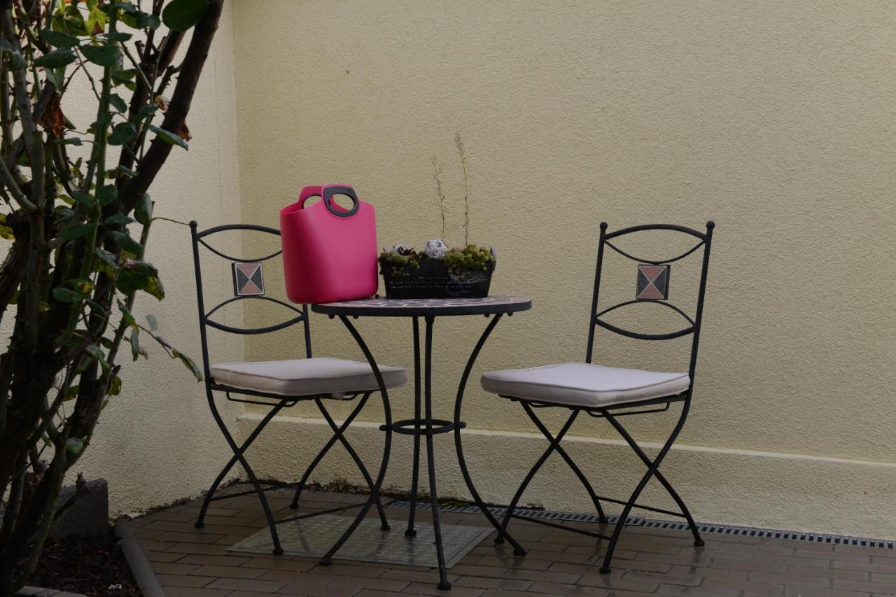 Auszeit Vienna Wellness Apartment Ngoại thất bức ảnh